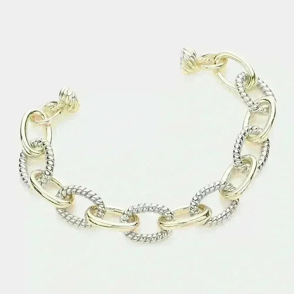 14K GP Two Tone Oval Link Chain Bracelet
Magnetic Closure - Picture 1 of 2
